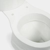 WC en céramique haut de gamme avec réservoir, chasse d'eau puissante, cuvette deux pièces, design moderne pour salle de bain, équipement sanitaire durable pour la maison