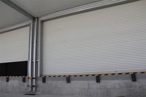 ประตูม้วนเหล็กอัจฉริยะเชิงพาณิชย์ ประตูม้วนทันสมัย พร้อมคุณสมบัติป้องกันการโจรกรรม สำหรับโรงรถ อพาร์ตเมนต์ โรงแรม และการใช้งานในอุตสาหกรรม - Product Image 5