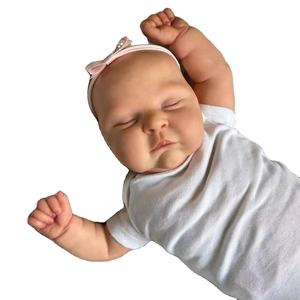 Poupées bébé réalistes en silicone Yeezwood de 19 pouces, corps entier, jouets pour filles, poupées bébé reborn pour filles - Product Image 1