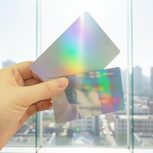 <span class=keywords><strong>Tarjetas</strong></span> Holográficas <span class=keywords><strong>de</strong></span> Plástico <span class=keywords><strong>de</strong></span> Lujo <span class=keywords><strong>de</strong></span> Alta Calidad con Estampado en Caliente, Impresión UV, Diseño Personalizado, Impresión Offset - Product Image 2