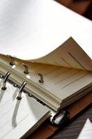 Carnet à feuilles mobiles en cuir PU épaissi A5 B5, pages intérieures remplaçables, logo personnalisé, cadeau d'affaires, vente en gros