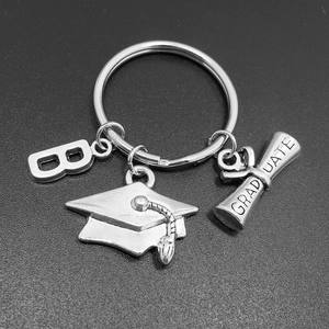 Porte-clés en métal pour cadeau de remise de diplôme de la promotion 2024 2025 2025 2026, diplôme de licence, certificat, breloque - Product Image 2