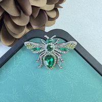 Broche Abeille Style Porcelaine Rétro Émail Strass Épingle de Revers Insecte Classique Chinois Floral Abeille Miel Corsage