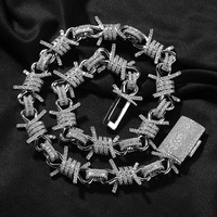 Collier Hip Hop plaqué or 18 carats avec grand maillon en fil barbelé, serti de zircone cubique, fermoir carré large effet diamant, bijoux punk