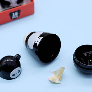 Guai Guai Bear – Gomme et <span class=keywords><strong>taille</strong></span>-<span class=keywords><strong>crayon</strong></span> en plastique à piles pour étudiants, vente en gros directe usine - Product Image 5