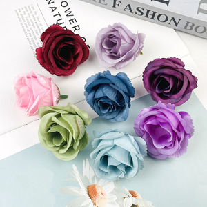 Têtes de fleurs de rose en soie de couleurs assorties pour la décoration de mariage et les accessoires pour cheveux DIY - Product Image 2