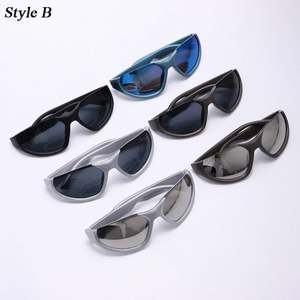 Gafas de Sol de Moda Personalizadas al por Mayor, Lentes de Espejo con Protección UV400, Montura Pequeña, Estilo Punk para Mujer, Gafas Deportivas - Product Image 5