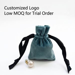 Sac en tissu à cordon en velours de coton imprimé avec logo personnalisé, mini sac à bijoux, sacs pour cadeaux de mariage, sacs d'emballage, sac anti-poussière - Product Image 3