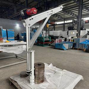 Grúa Versátil para Embarcaciones, Yates, Lanchas Rápidas, 400-800 kg, Mini Grúa Manual con Engranaje de Rodamiento, Montada en Vehículo - Product Image 1