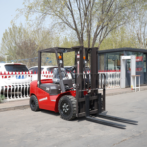 מלגזה שטח קטנה דיזל 3.5 טון, דגם CPCD30 של ריינוסרוס, בעלת שלושה שלבים, מתאימה לכל סוגי השטח. - Product Image 6