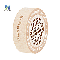 Vente chaude Parfum Pendentif Bouteille Couvercles Air Vent Refreshner Voiture Diffuseur Caps Voiture Conception Personnalisée En Bois De Luxe Polissage Huayi