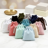 Sac en tissu à cordon de serrage en velours double face avec logo imprimé ZXF 7*9cm, pour l'emballage et le rangement de bijoux, possibilité de personnalisation