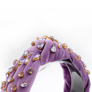 Finestyle colore viola fodera in finta pelle scamosciata tessuto turbante in <span class=keywords><strong>velluto</strong></span> materiale fascia moda fatta a mano con cristalli - Product Image 4