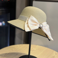 Topi Jerami Wanita Model Bucket Lebar, Anti-UV, Modis, Elegan, untuk Luar Ruangan, dari Landfond Wholesale