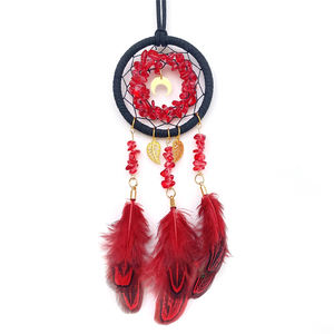 Il Dream Catcher fatto a mano in piuma rossa acchiappasogni auto con ciondolo interno con ciondolo per auto che appende piume regali di benedizione - Product Image 5