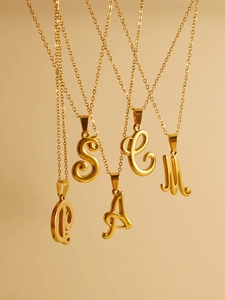MECYLIFE - Collar con Iniciales de Acero Inoxidable, Joyería <span class=keywords><strong>Antigua</strong></span> Única, Collar con Letras en 3D, Estilo Vintage, Joyería Minimalista para Mujer - Product Image 2