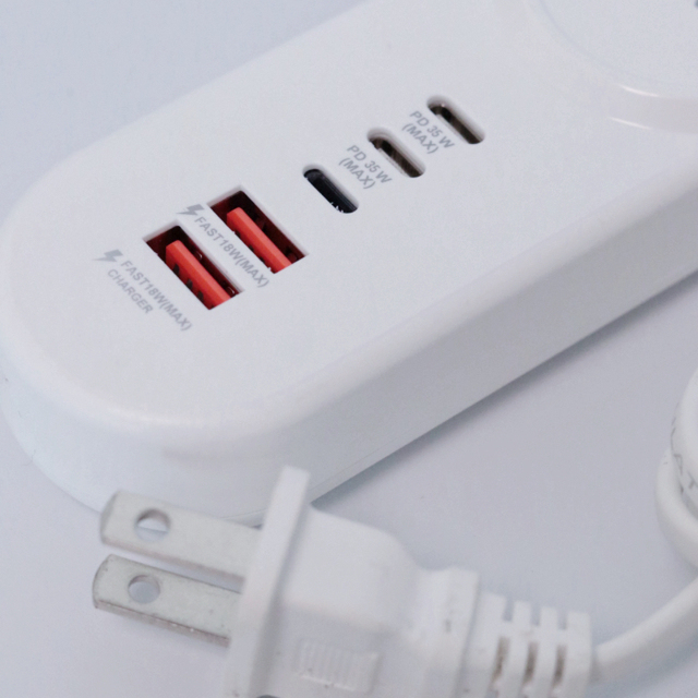 5 Port USB-C PD/QC3.0 Fireproof Desktop Charger with 12/18W Output