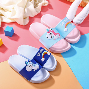 Confortevole PVC plastica stampata Logo <span class=keywords><strong>casa</strong></span> pantofole <span class=keywords><strong>per</strong></span> bambini scarpe Indoor antiscivolo bambini neonate ragazzi pantofole unicorno nuovo - Product Image 5