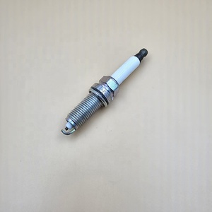 Vente flash Bougie d'allumage 6799 LZKAR7A 5942 LZKAR7B Pièces de moteur automobile Bougie d'allumage pour voitures - Product Image 1