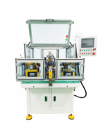 Machine entièrement automatique de bobinage de rotors et d'armatures pour la fabrication de moteurs électriques