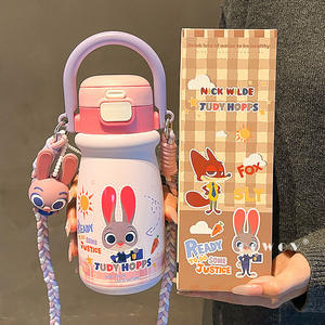 Gourde isotherme <span class=keywords><strong>Disney</strong></span> en acier inoxydable pour enfants, avec couvercle, corde et paille, pour le bureau, l'école et comme cadeau - Product Image 2