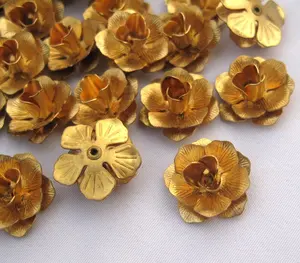 장미 꽃 조립 꽃 15mm 황동 꽃 찾기 DIY 보석 만들기 구성 요소 도매상