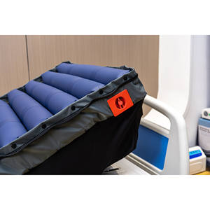 Colchón <span class=keywords><strong>de</strong></span> <span class=keywords><strong>Aire</strong></span> Médico Giratorio <span class=keywords><strong>de</strong></span> 5 Pulgadas con Control Remoto y Funda Elástica <span class=keywords><strong>de</strong></span> PU - Product Image 4