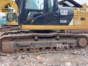 Caterpillar 323D 23 Ton Medium Crawler Hydraulic Excavator with for CAT Engine Used Unit for Sale Option - Product Image 3