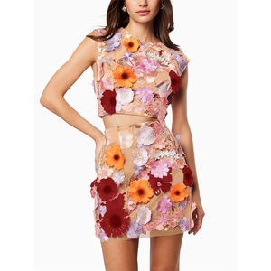 ชุดเซ็ต 2 ชิ้น เสื้อครอปแขนกุดปักลายโครเชต์สุดหรู พร้อมกระโปรง แฟชั่นสำหรับผู้หญิง - Product Image 1