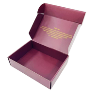 Boîte d'expédition en carton ondulé personnalisée pour vêtements, chaussettes, fourrures, emballage cadeau, matériaux recyclés, papier kraft, taille et couleur personnalisées