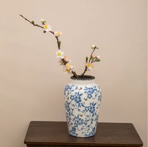Vase en porcelaine bleu blanc antique motif de fissure de glace rétro chinois Design <span class=keywords><strong>Art</strong></span> déco haut de gamme pour fleur de salon moderne - Product Image 5