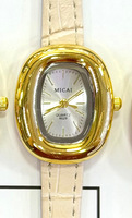 Nouvelle Arrivée Montre Femme Tendance Style Ovale Haut de Gamme Rétro Niche Élégante Montre-Bracelet pour Dames