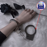 Menottes professionnelles en métal moulé sous pression avec loquets de sécurité à dégagement rapide pour le cosplay et les accessoires de fête
