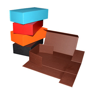 Carton Design Personnalisé Pliable Cosmétique En Gros de <span class=keywords><strong>la</strong></span> Qualité du <span class=keywords><strong>Capital</strong></span> À <span class=keywords><strong>La</strong></span> Main Boîte De Pliage De Papier - Product Image 4