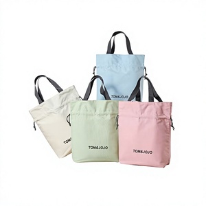 Sac isotherme portable avec cordon de serrage, pochette à main pour femme, sac de shopping multifonctionnel - Product Image 1