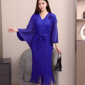 Abito a pieghe Miyake nuovo stile 2025 tutte le <span class=keywords><strong>taglie</strong></span> <span class=keywords><strong>abbigliamento</strong></span> donna all'ingrosso per <span class=keywords><strong>taglie</strong></span> grandi - Product Image 1