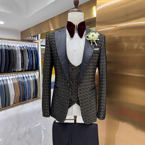 Traje <span class=keywords><strong>de</strong></span> hombre <span class=keywords><strong>de</strong></span> 3 piezas con solapa <span class=keywords><strong>de</strong></span> muesca y botonadura sencilla, estampado, para otoño/<span class=keywords><strong>invierno</strong></span>, <span class=keywords><strong>boda</strong></span>, casual, esmoquin <span class=keywords><strong>de</strong></span> anfitrión, colección 2026 - Product Image 2
