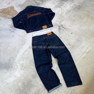 Completo 2 Pezzi <span class=keywords><strong>Giacca</strong></span> <span class=keywords><strong>di</strong></span> <span class=keywords><strong>Jeans</strong></span> e Pantaloni <span class=keywords><strong>di</strong></span> Alta Qualità Abbigliamento Personalizzato Moda Uomo Set <span class=keywords><strong>Oversize</strong></span> in Denim Pesante - Product Image 1