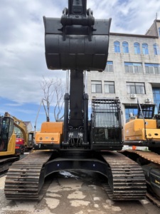 Excavatrice sur chenilles Hyundai 305LC-9T d'occasion 30t – Excavatrice sur chenilles Hyundai 305, 305LC-9, 305LC-9T d'occasion à vendre - Product Image 5