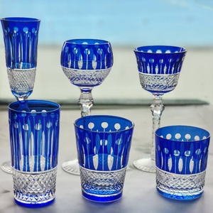 Ensemble intemporel fait main Edo Kiriko – Verres à cocktail et à whisky en cristal coloré, coupés à la main, multicolores, avec pied, pour bar - Product Image 1
