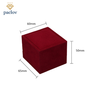 <span class=keywords><strong>Scatola</strong></span> di anelli <span class=keywords><strong>con</strong></span> cerniera <span class=keywords><strong>luce</strong></span> di lusso Paclov all'ingrosso in plastica e velluto rosso confezione regalo in velluto di alta qualità - Product Image 6