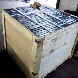 Dalle en <span class=keywords><strong>pierre</strong></span> <span class=keywords><strong>de</strong></span> <span class=keywords><strong>lave</strong></span> <span class=keywords><strong>de</strong></span> basalte noir poli personnalisable - Product Image 1