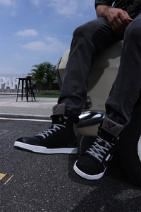 Botas de Motociclismo SOMMY para Hombre – Botas de Carreras Urbanas de Caña Alta con Cremallera Lateral y Protección de Tobillo, Antideslizantes para Uso en Exteriores - Product Image 4