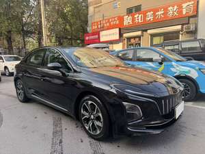 Sedan Elétrico Usado Hongqi E-QM5 2023 com Bateria de Fosfato de Ferro de Lítio, 4 Portas, 5 Lugares, Direção à Esquerda, Automático, Pneus R18 Escuros - Product Image 2