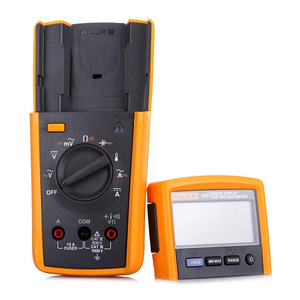 Multimètre numérique à écran amovible True RMS 233 avec port de connexion à distance, gamme automatique, CAT IV 600V/CAT III 1000V, 10A Max DC - Product Image 3
