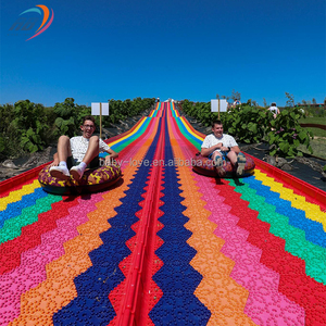 Toboggan Sec Géant en Plastique Arc-en-ciel pour Aire de Jeux Extérieure, Attraction de Resort, Toboggan de Montagne, Taille Personnalisée, à Vendre - Product Image 3