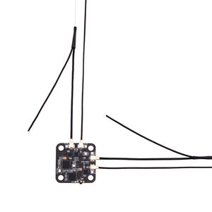 Receptor de Doble Banda RadioMaster DBR4 Gemini 2.4GHz 900MHz, Señal Estable, Doble Antena, Receptor RC Ligero - Product Image 3
