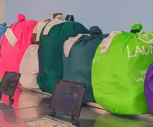 Sac à linge en nylon personnalisé avec logo