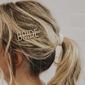 Go Party 2023 Hot fashion Pearl bridal wedding hair accessory A to Z 26 letter hair clips bridesmaid mrs bride hair clip