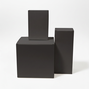 Caixas de Papelão Recicláveis Pretas com Fechamento Magnético para Embalagem de Cosméticos Personalizáveis com Cílios Postiços UV de 2mm - Product Image 1